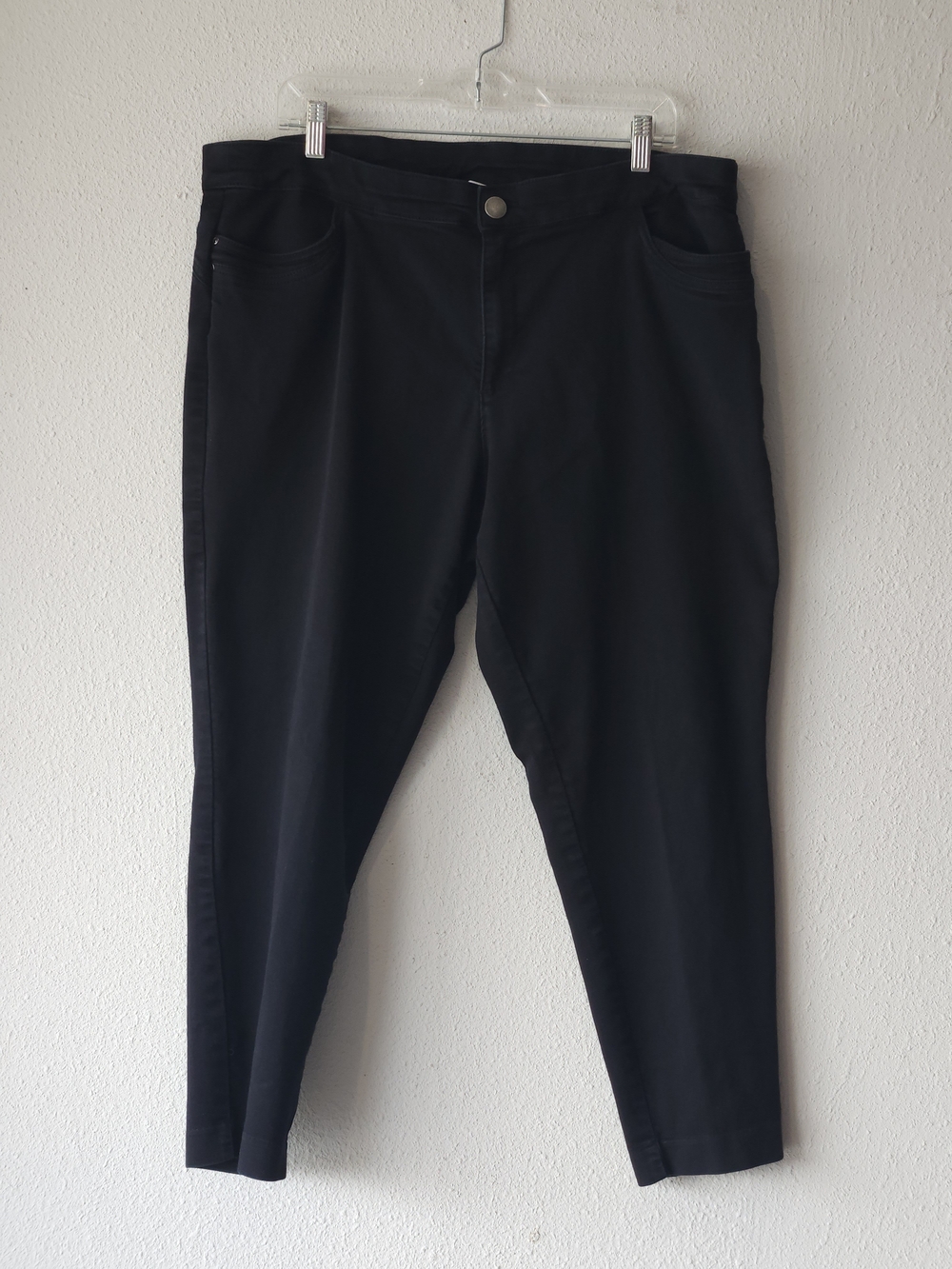 CJ Banks Black Tapered Leg Jeans PLUS SIZE 18W